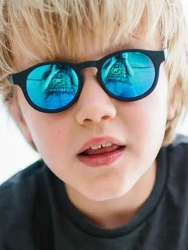 New Babiators Agent polarized aurinkolasit 0-5v Lasten Aurinkolasit