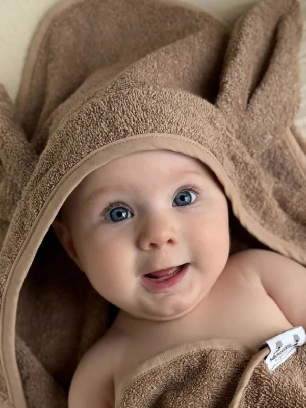 Best Huppupyyhe lapselle, pupunkorva warm taupe Kylpy