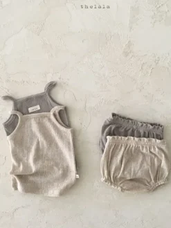Sale Islet vauvan hihaton toppi ja bloomers -setti | LALA Sisävaatteet