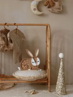 Yövalo, Bunny Chocolate Yövalot Ja White Noise