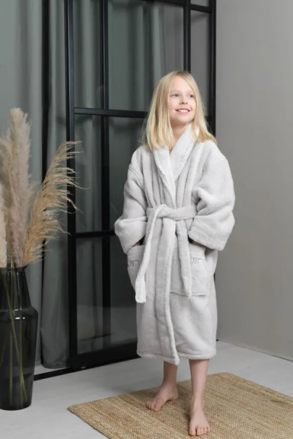 Discount Luin Living Kylpytakki Koko Perheelle, 8 eri kokoa, Pearl Grey Kylpy