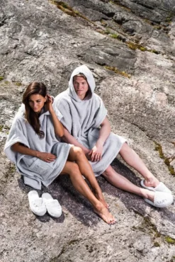 Sale Luin Living Ponchopyyhe, 4 eri kokoa,Pearl Grey Kylpy|Äidin Hemmottelu