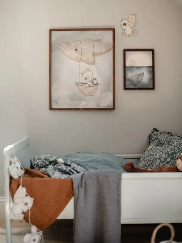 Online FLYING WHALE 40x50 Julisteet Ja Printit