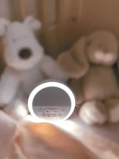 Best NOD White Noise kaiutin yövalolla vauvalle | Kapalot Ja Unipussit|Kätkythälyttimet