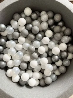 Online Pehmeä pallomeri + pallot (valitse värit), dark grey Lasten Pallomeret