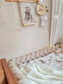 Clearance Velvet Palmikko reunasuoja pinnasänkyyn ja juniorisänkyyn - Beige Vuodevaatteet Ja Viltit