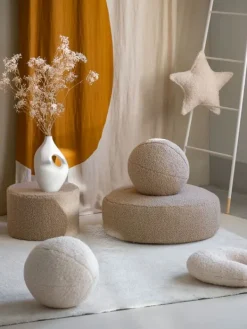 Sale - Pallotyyny Biscuit Sisustustyynyt